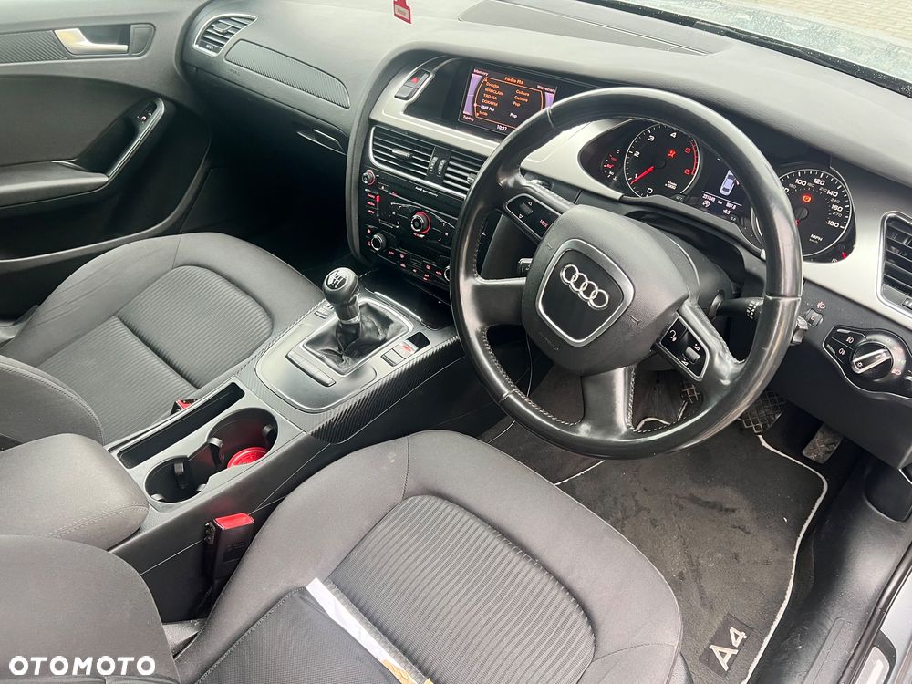 Audi A4 Limousine 2.0 TDI DPF - 5