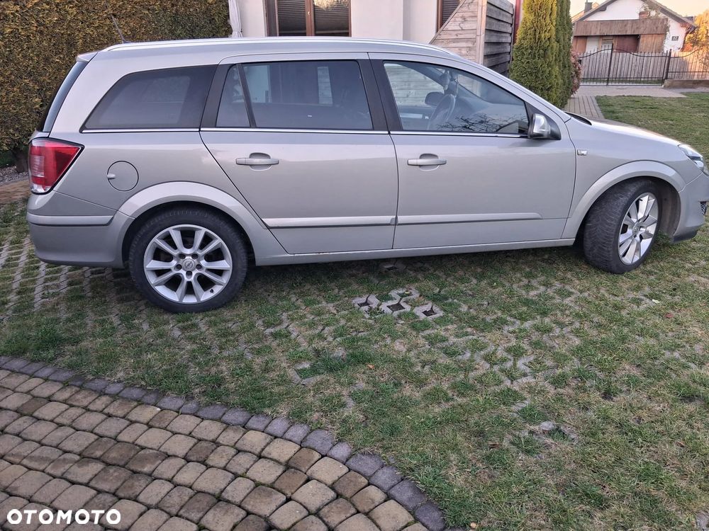 Opel Astra - 2