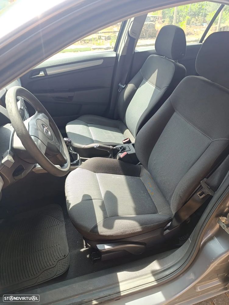 Opel Astra 1.4 Enjoy - 2