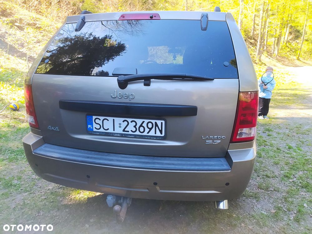 Jeep Grand Cherokee - 13