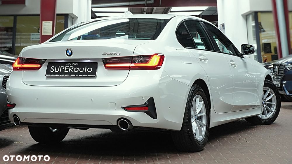 BMW Seria 3 320d - 10