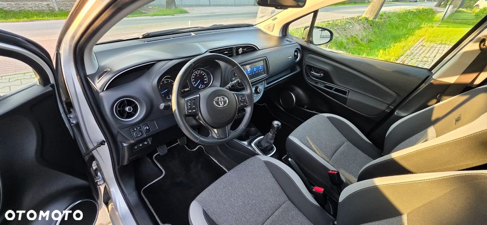 Toyota Yaris 1.5 20th Anniversary - 13