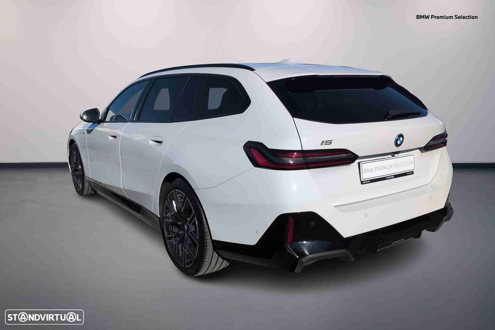 BMW i5 Touring eDrive40 - 2