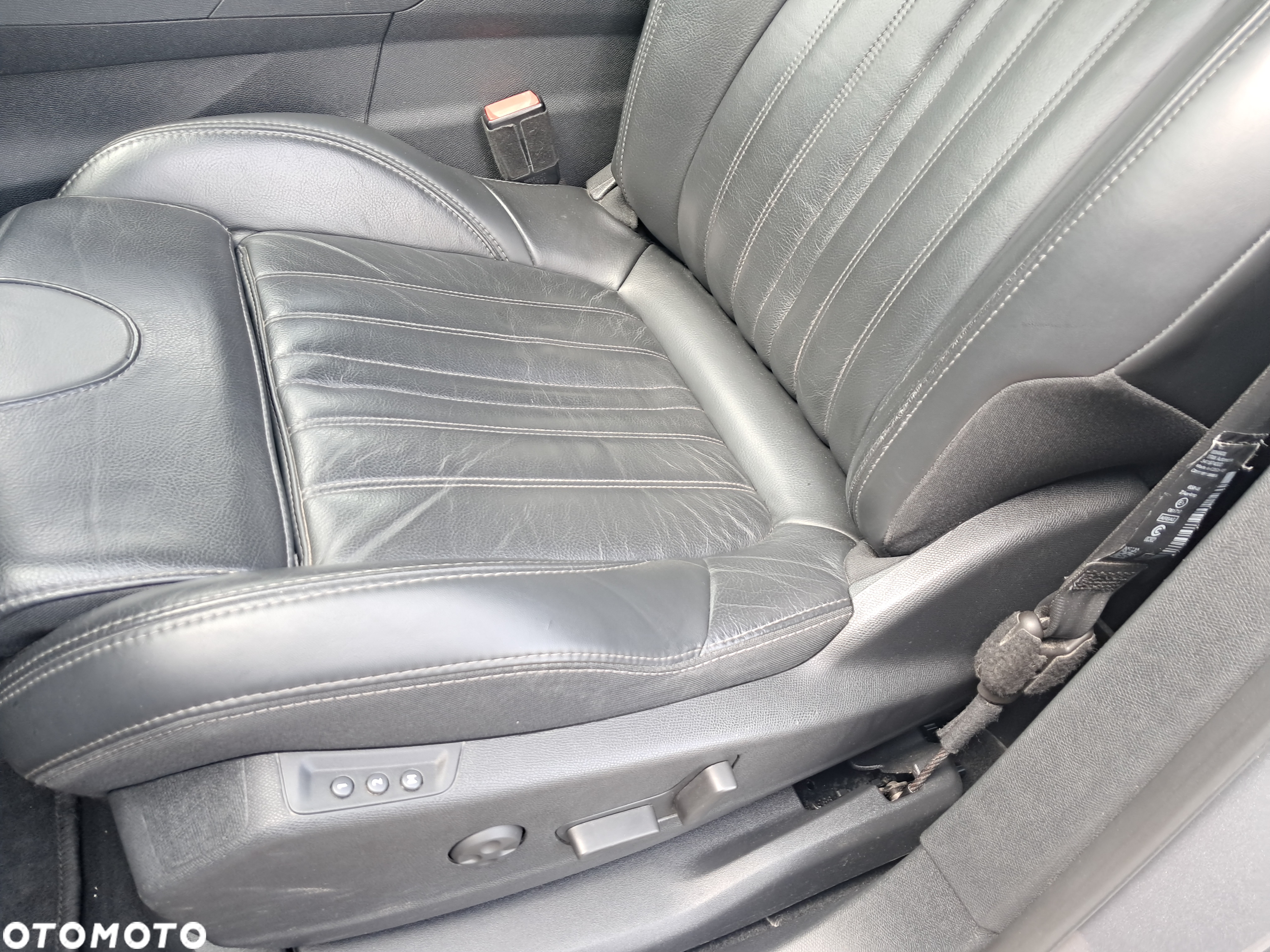 Peugeot 3008 HDi FAP 150 Platinum - 27