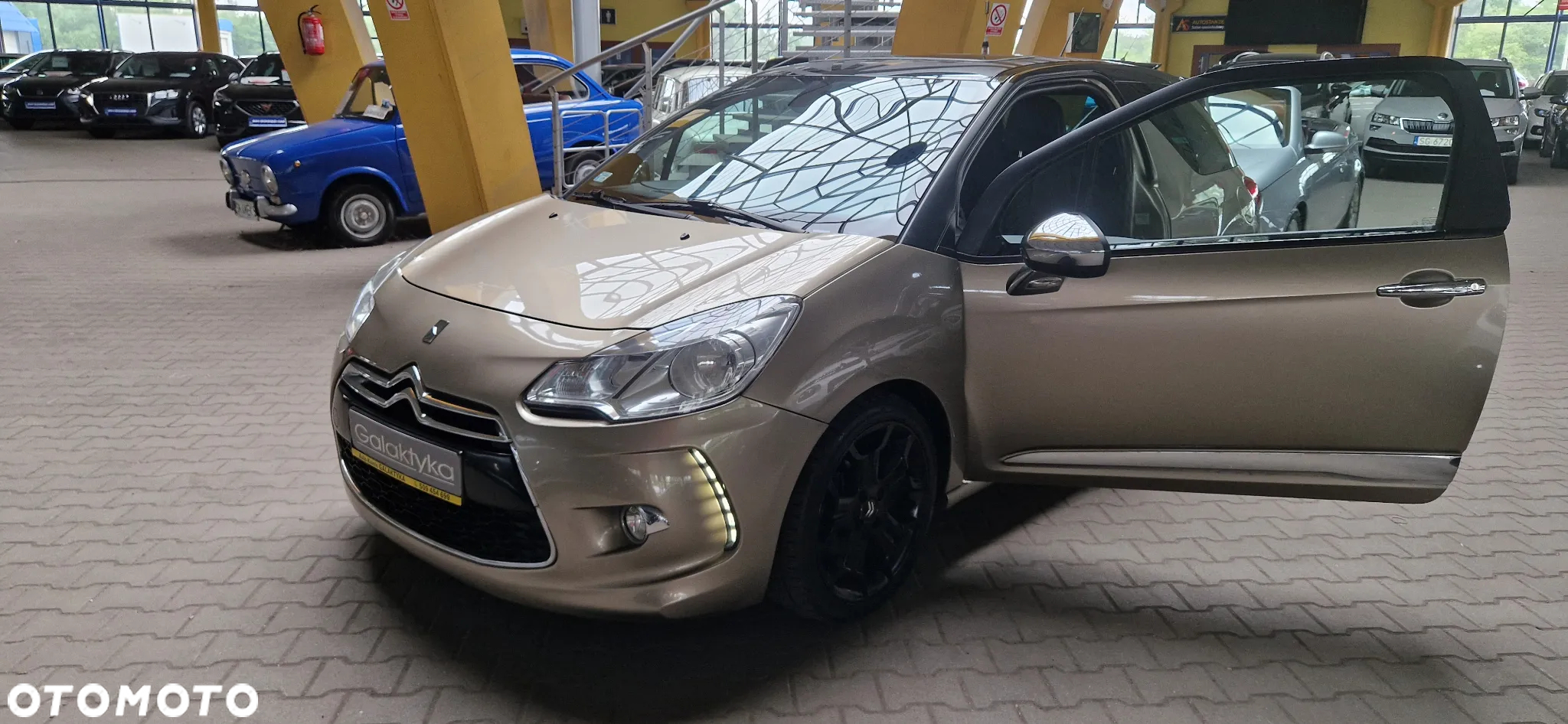 Citroën DS3 e-HDi 110 FAP Ultra-Prestige - 22