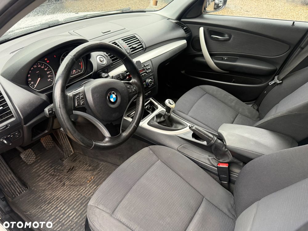 BMW Seria 1 - 16