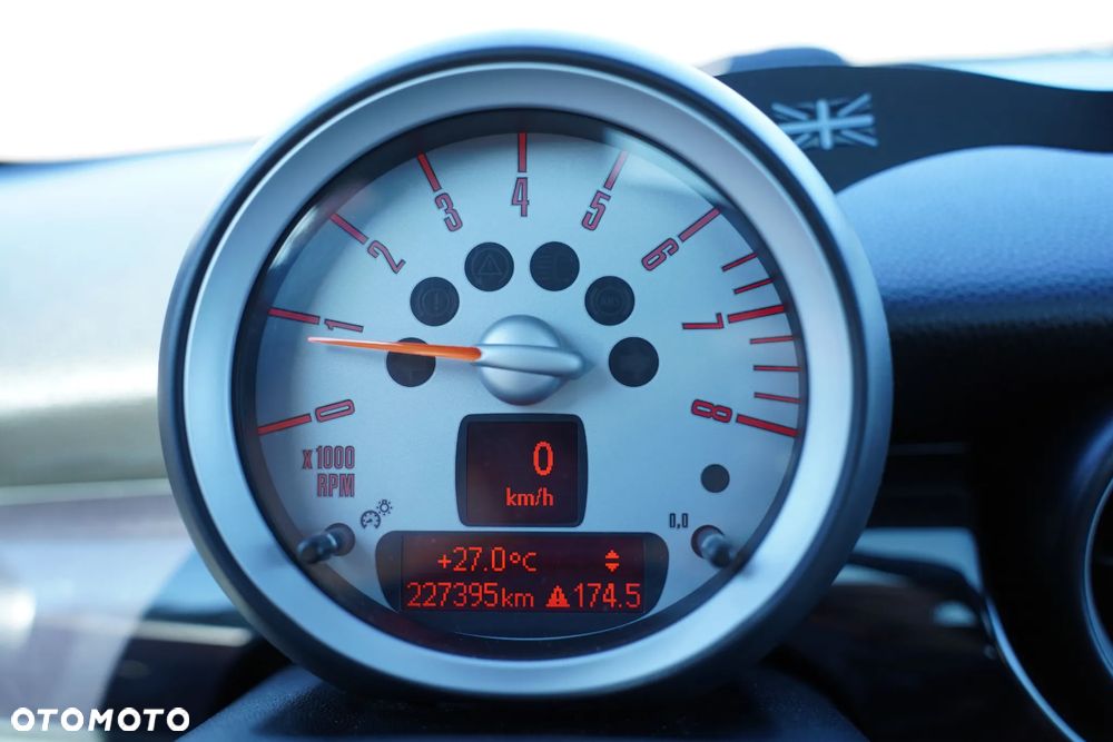 MINI Cooper S Standard - 22