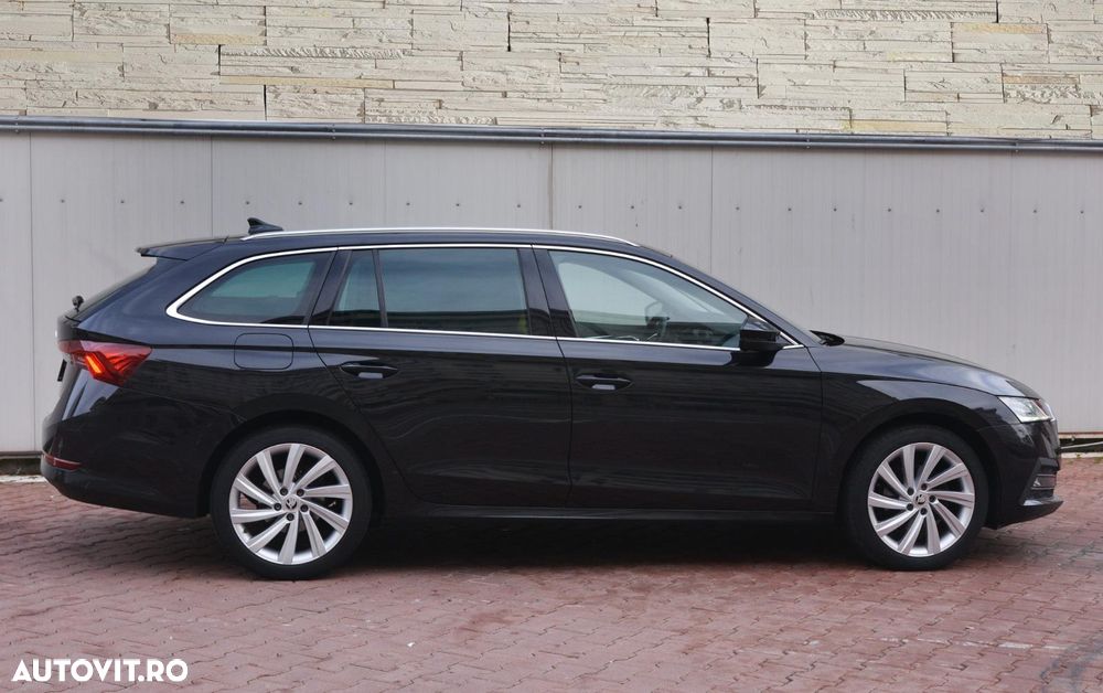 Skoda Octavia 2.0 TDI DSG Sportline - 15