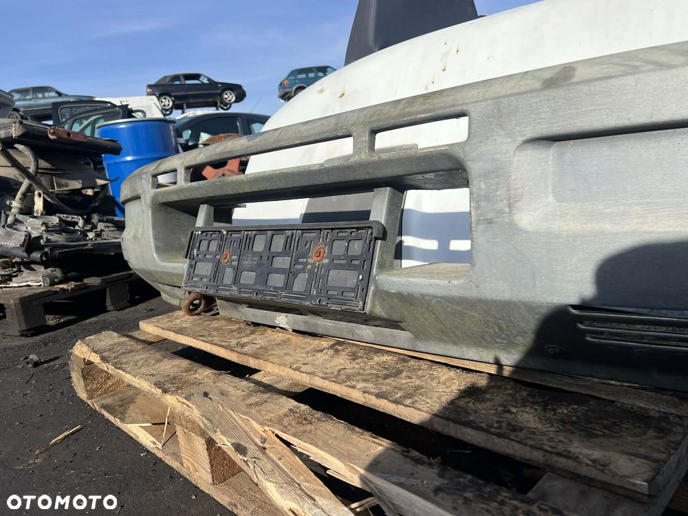 Zderzak przedni Iveco Daily 1990-99r. - 2