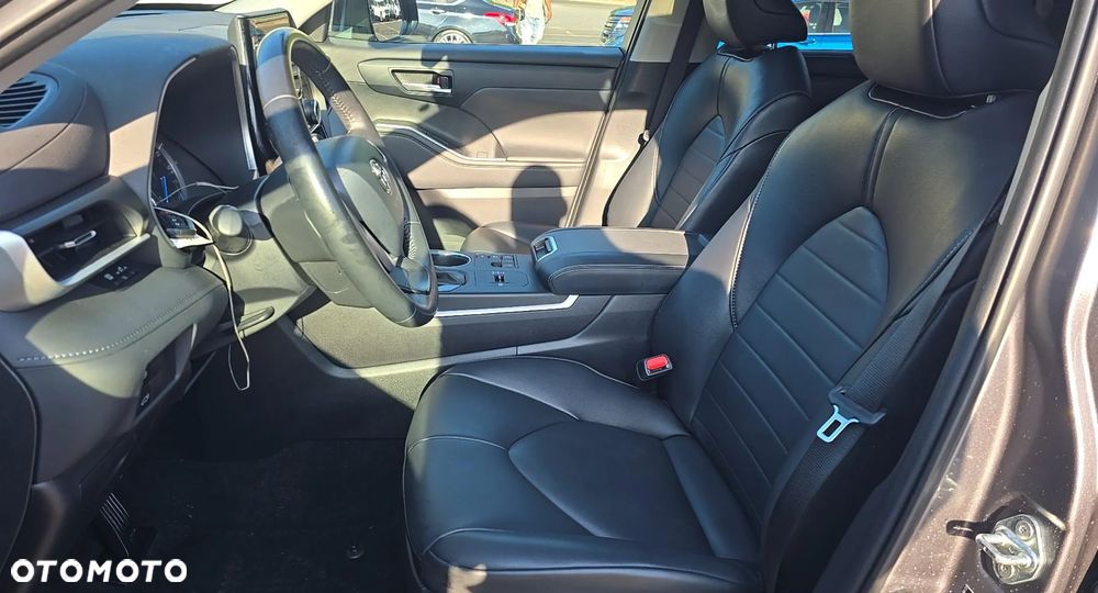 Toyota Highlander - 9