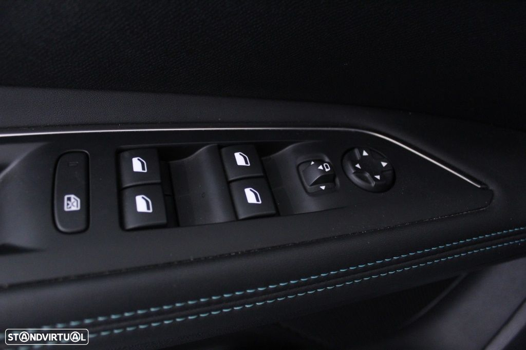 Peugeot 3008 1.5 BlueHDi Allure Pack EAT8 - 20