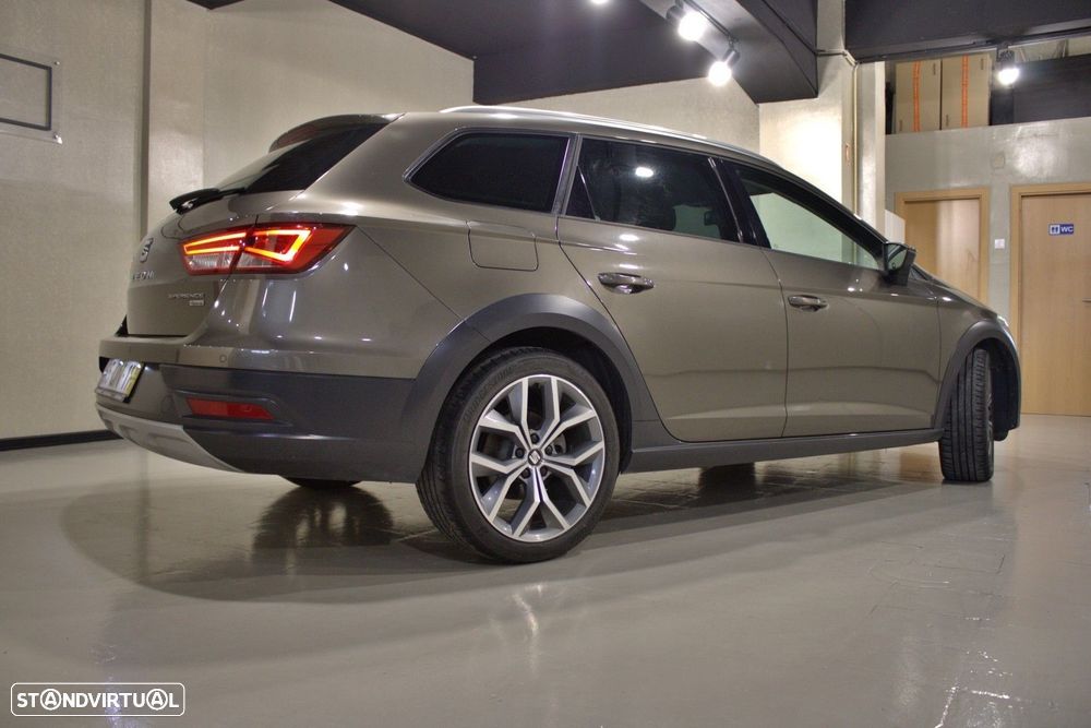 SEAT Leon X-Perience 1.6 TDi 4Drive - 9
