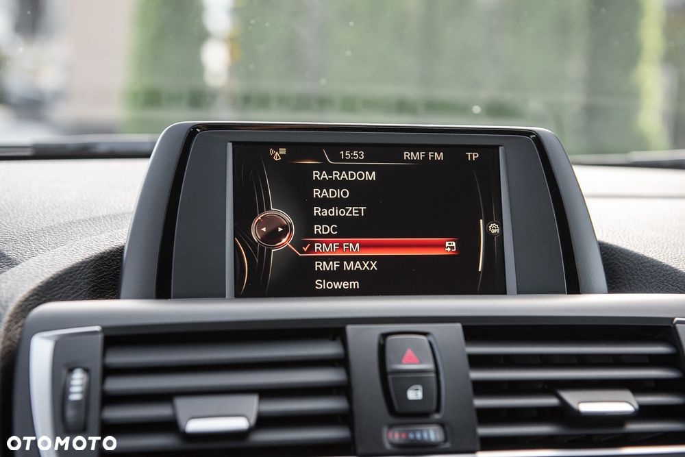 BMW Seria 1 118d Edition Metropolitan - 20