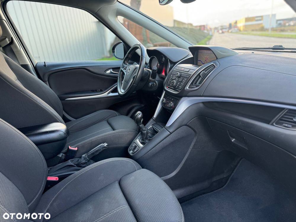 Opel Zafira 2.0 CDTI Cosmo - 18