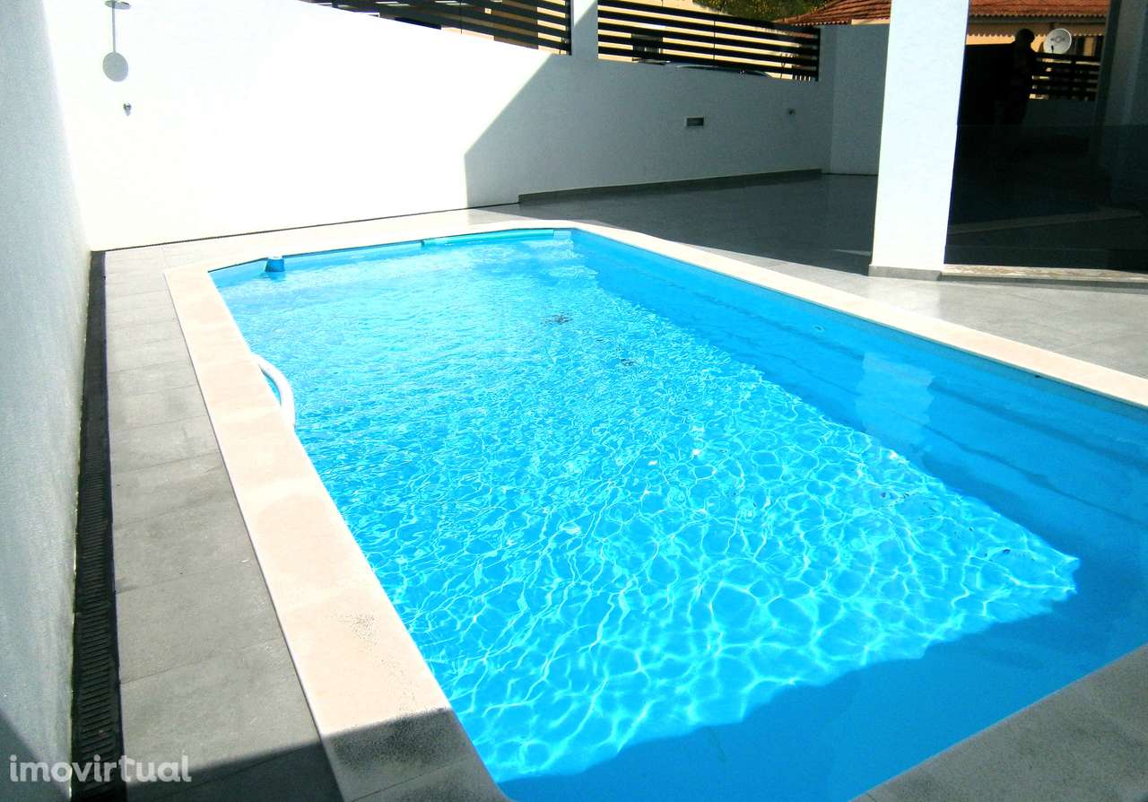 Moradia Nova de Luxo com Piscina – Alverca - Grande imagem: 2/23