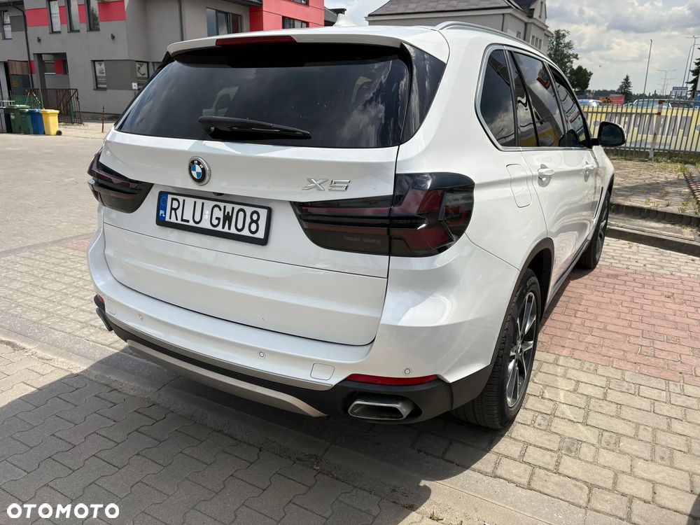 BMW X5 xDrive35i - 12
