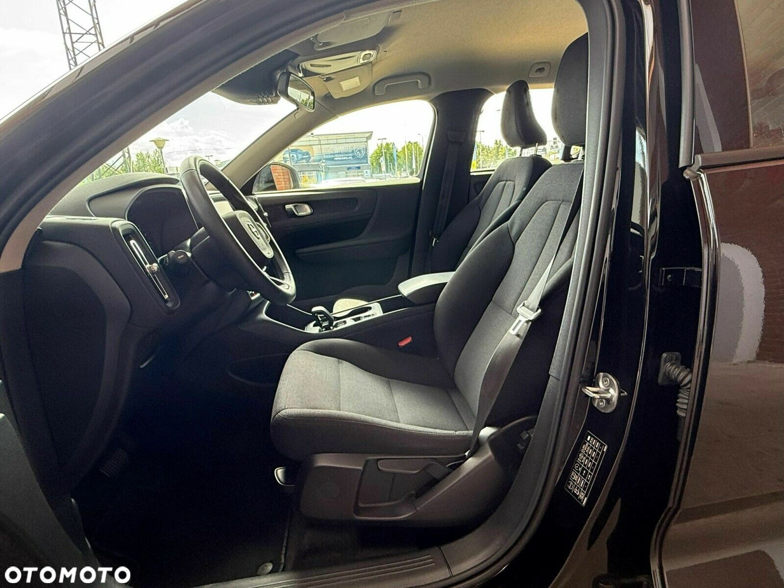 Volvo XC 40 - 12