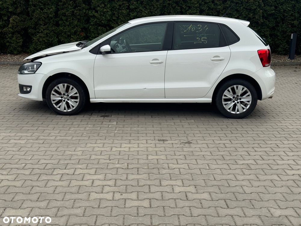 Volkswagen Polo 1.6 TDI Comfortline - 5