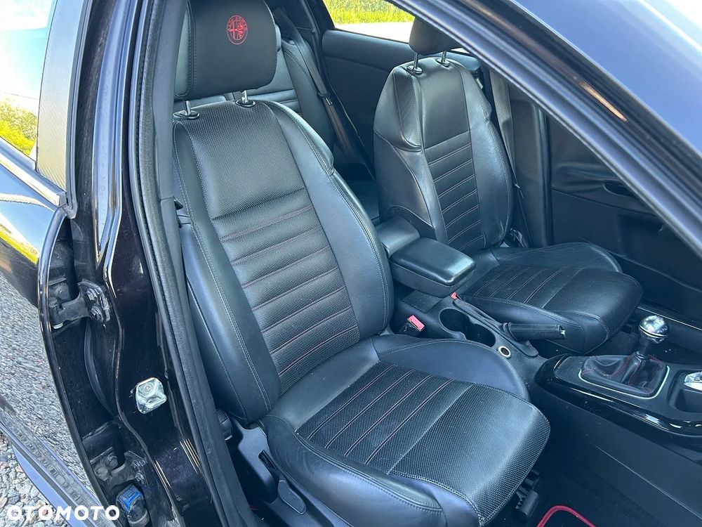 Alfa Romeo Giulietta 1.4 TB 16V Multiair Collezione - 20