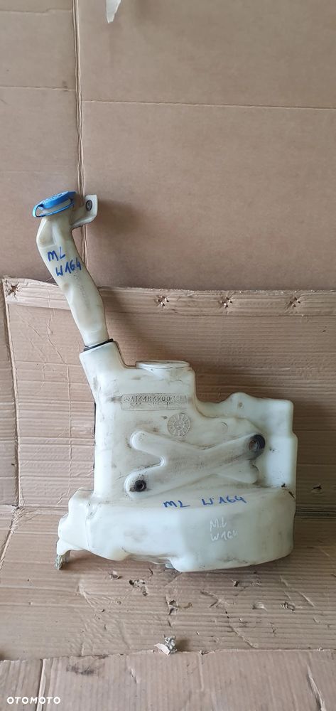 Zbiorniczek spryskiwaczy pompki Mercedes ML W164 A1648600064 A1648600060 A1648690020 - 1