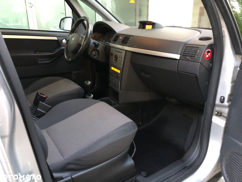 Opel Meriva 1.8 16V Enjoy - 12