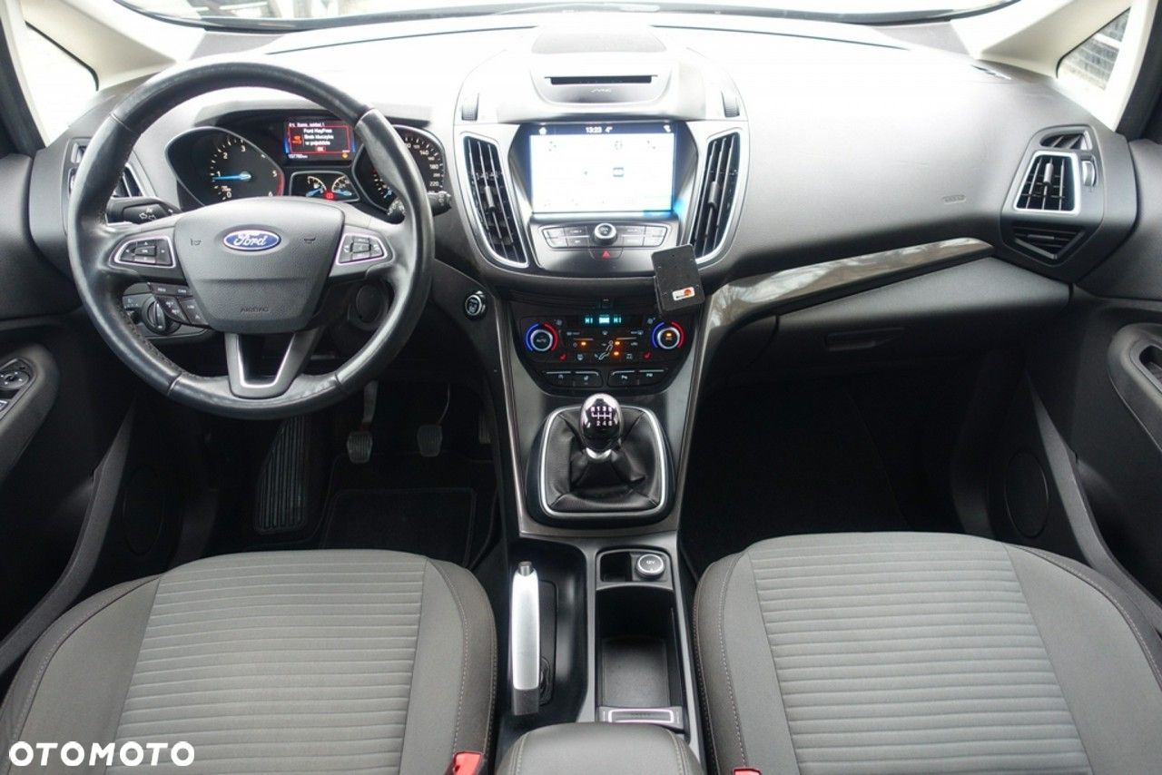 Ford Grand C-MAX - 16