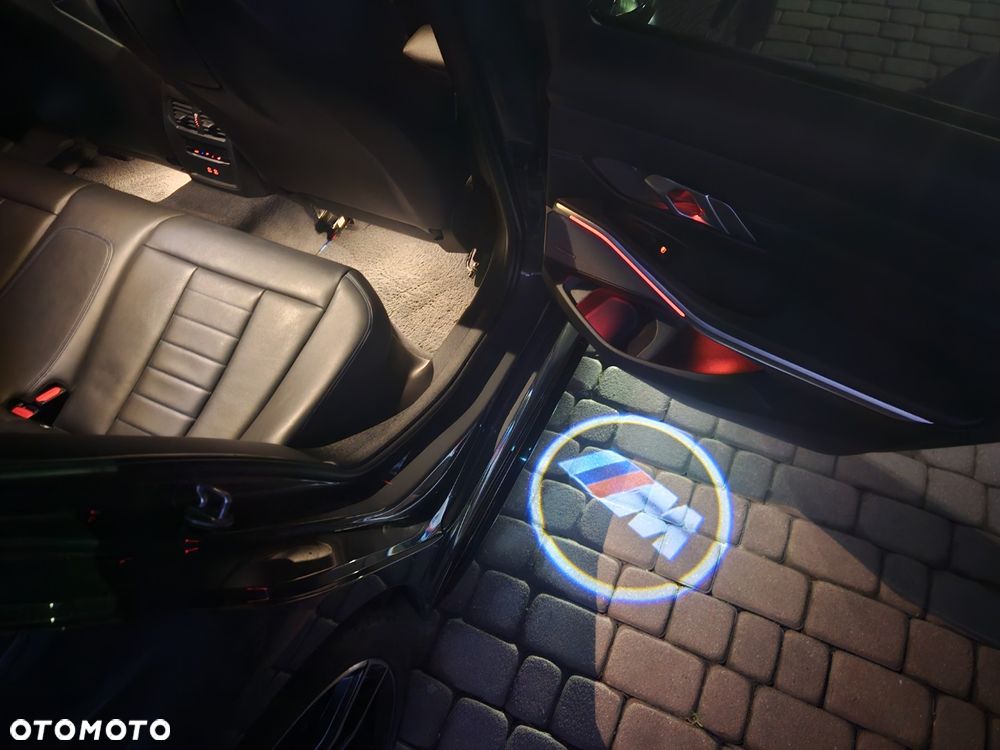 BMW Seria 3 320d M Sport sport - 35