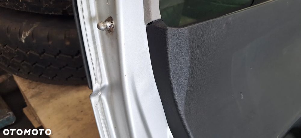 Opel Meriva A Klapa Bagażnika Tył Tylna Kod Lakieru Z157 - 25