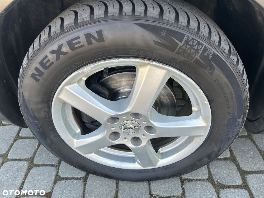 Suzuki SX4 1.6 VVT 4x4 Comfort - 17