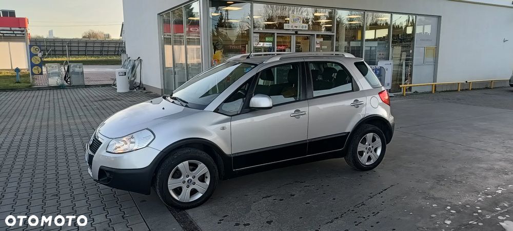 Fiat Sedici 1.6 16V 4x4 Luxury - 2