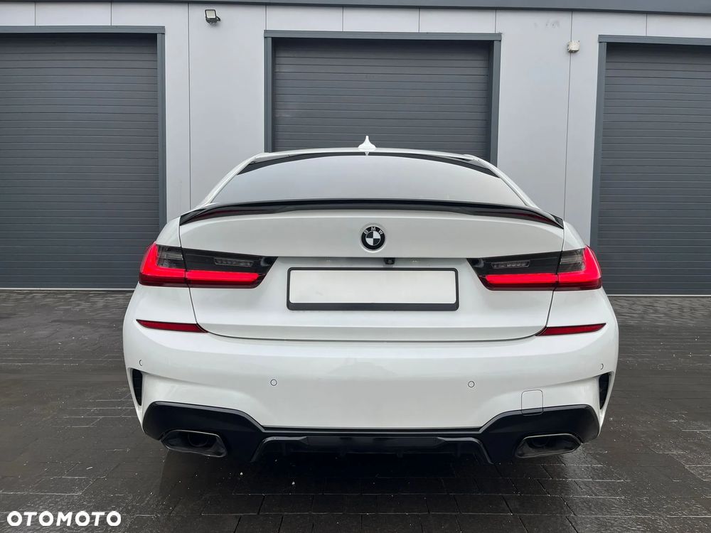 BMW Seria 3 330d M Sport sport - 10