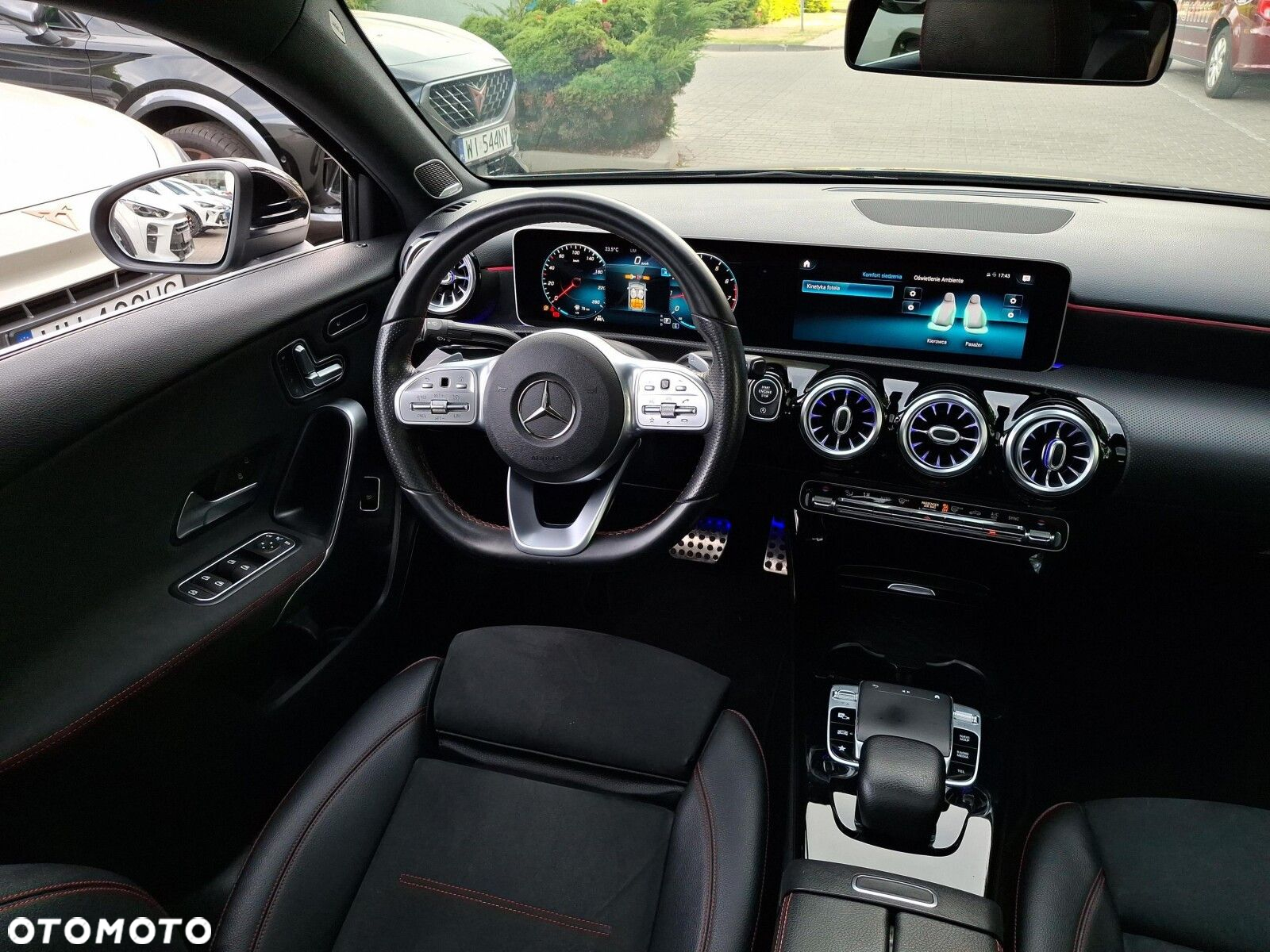 Mercedes-Benz Klasa A 200 7G-DCT Edition 1 - 13