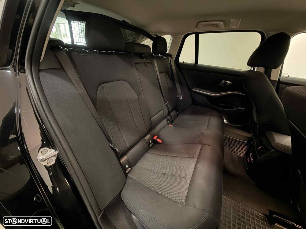 BMW 330 e Corporate Edition Auto - 22