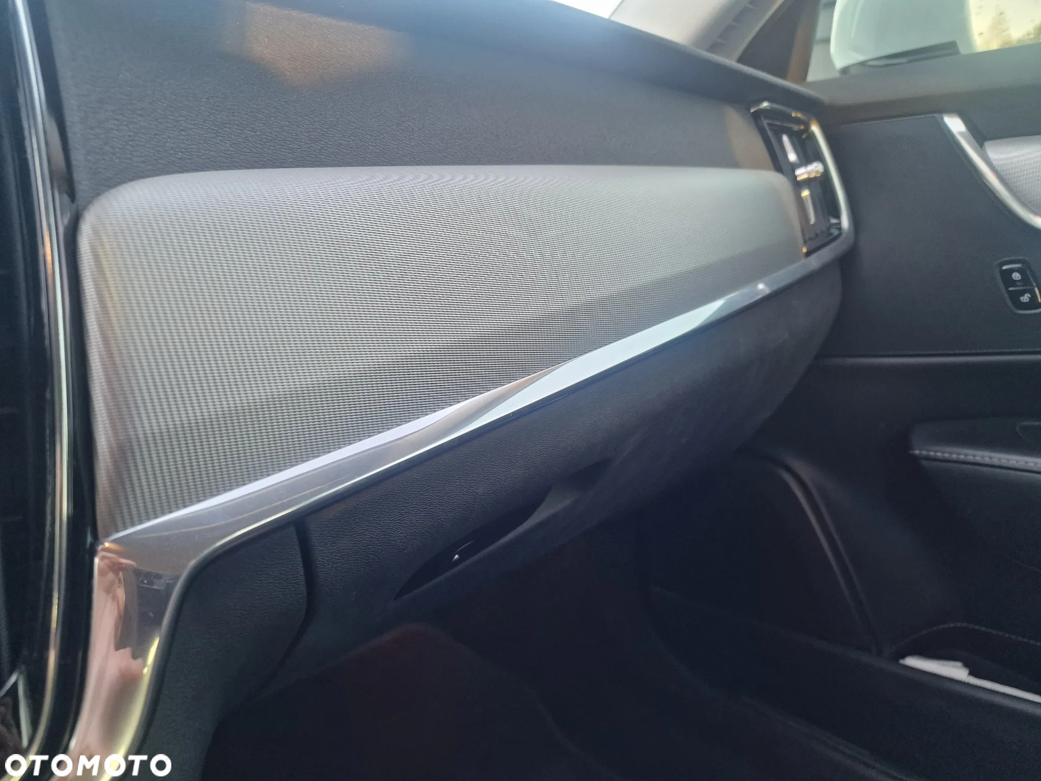 Volvo S90 D4 Inscription - 9