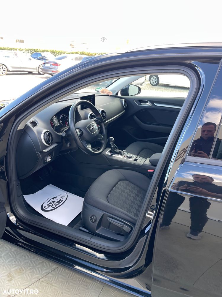 Audi A3 2.0 TDI clean Stronic Ambiente - 28