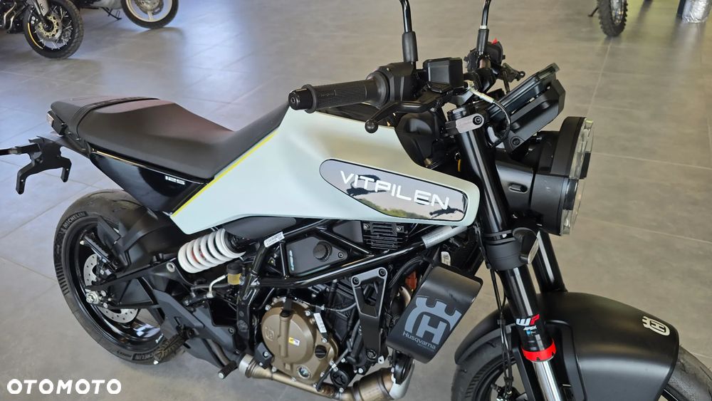 Husqvarna Vitpilen - 29