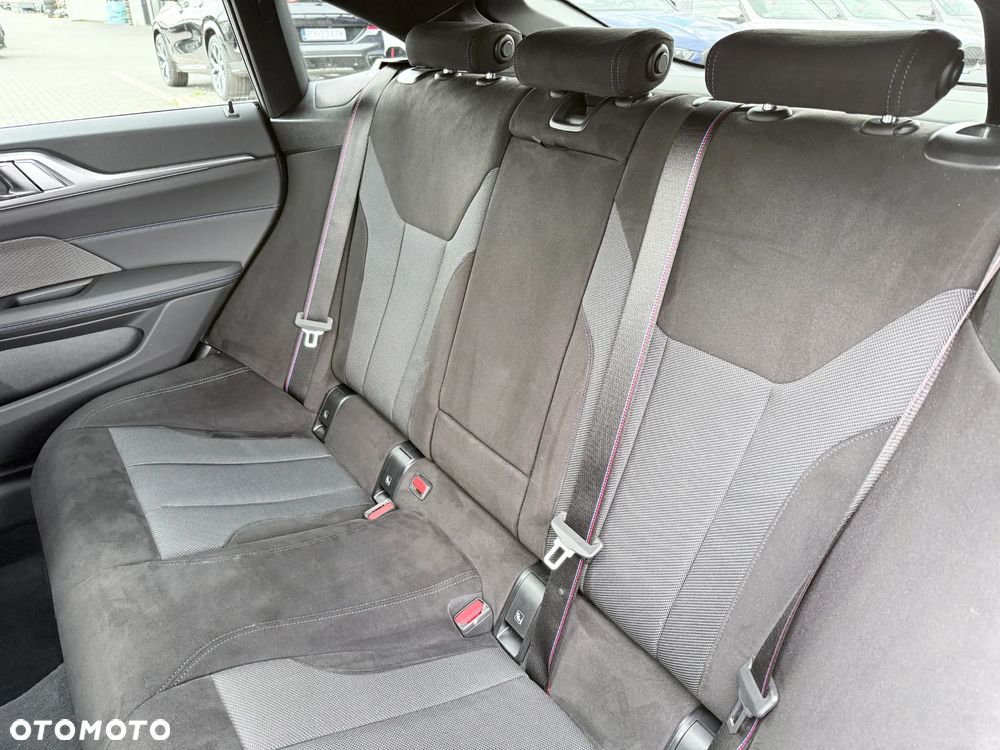 BMW Seria 4 430i xDrive M Sport - 35