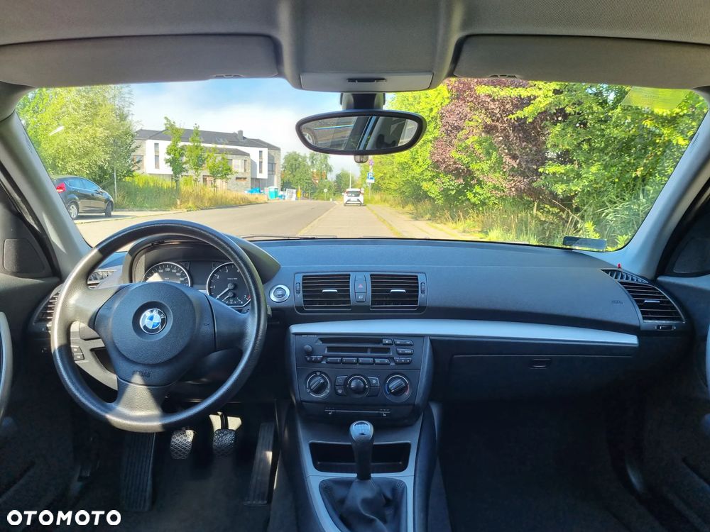 BMW Seria 1 116i - 9