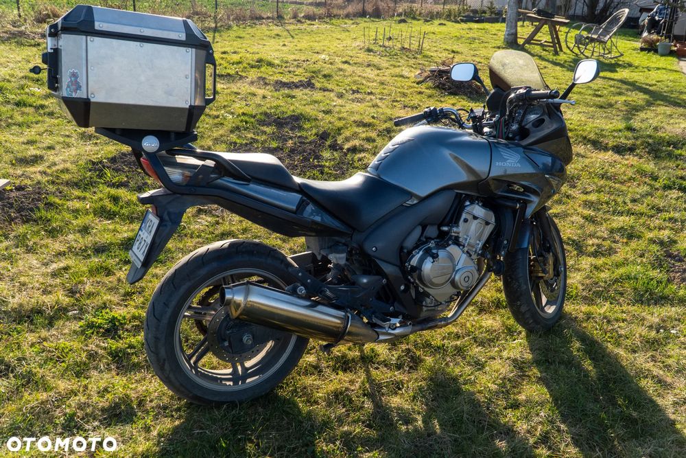Honda CBF - 13