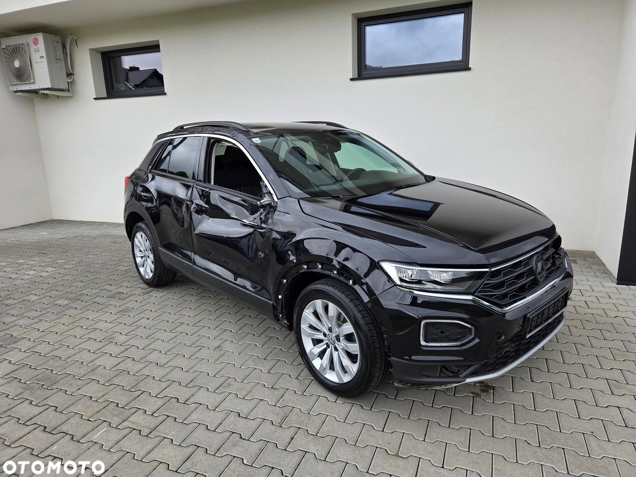 Volkswagen T-Roc - 6