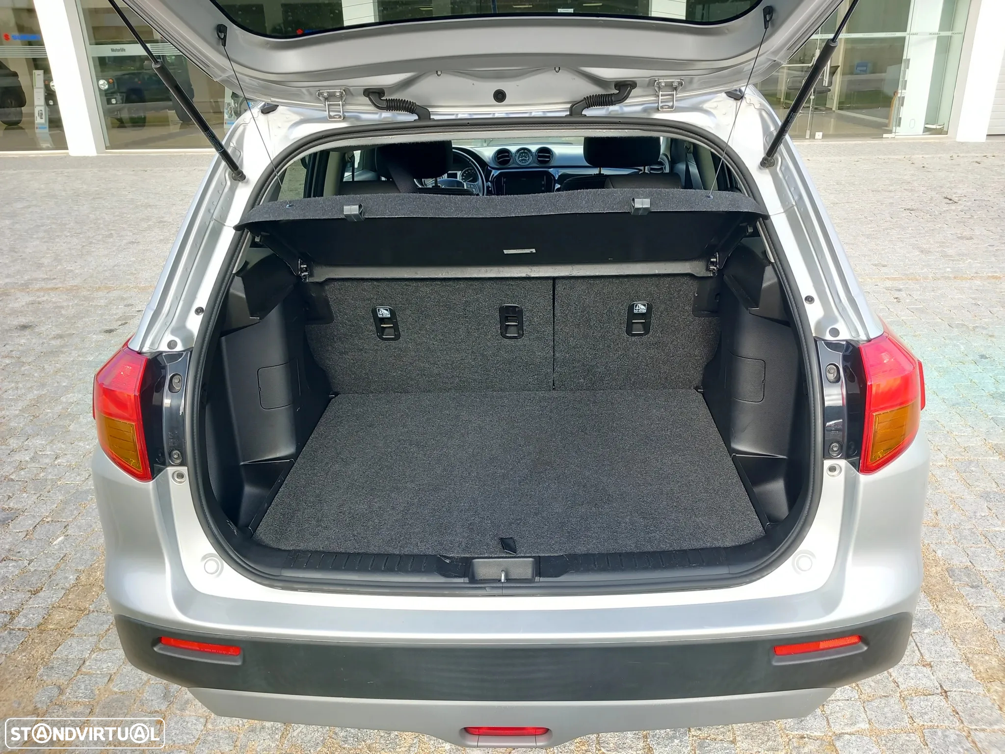 Suzuki Vitara 1.6 DDiS GLE - 15