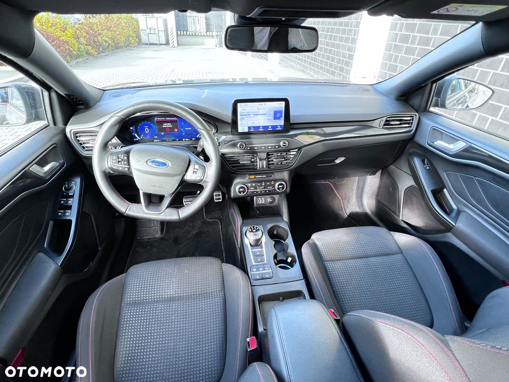 Ford Focus 2.0 EcoBlue ST-Line Business - 17