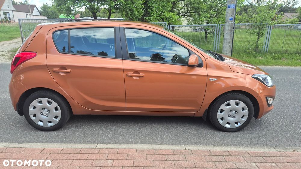 Hyundai i20 1.25 Classic + - 11
