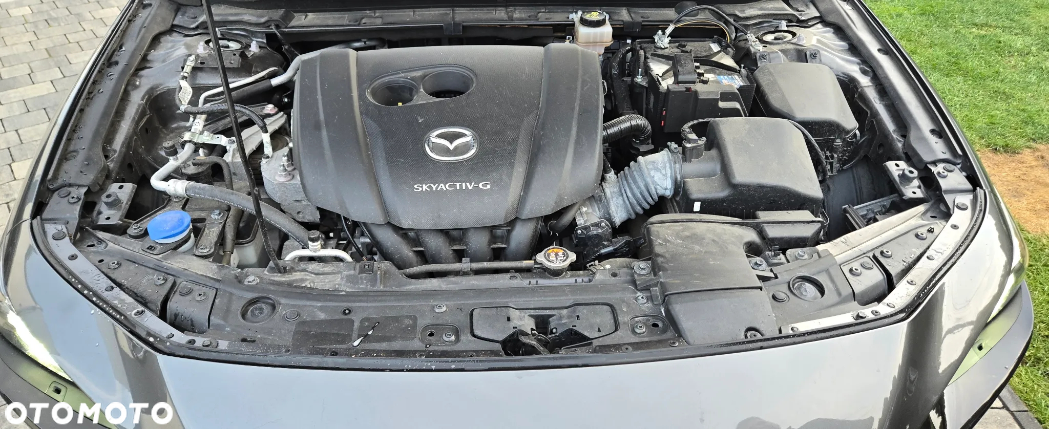 Mazda 3 2.0 mHEV Hikari - 10