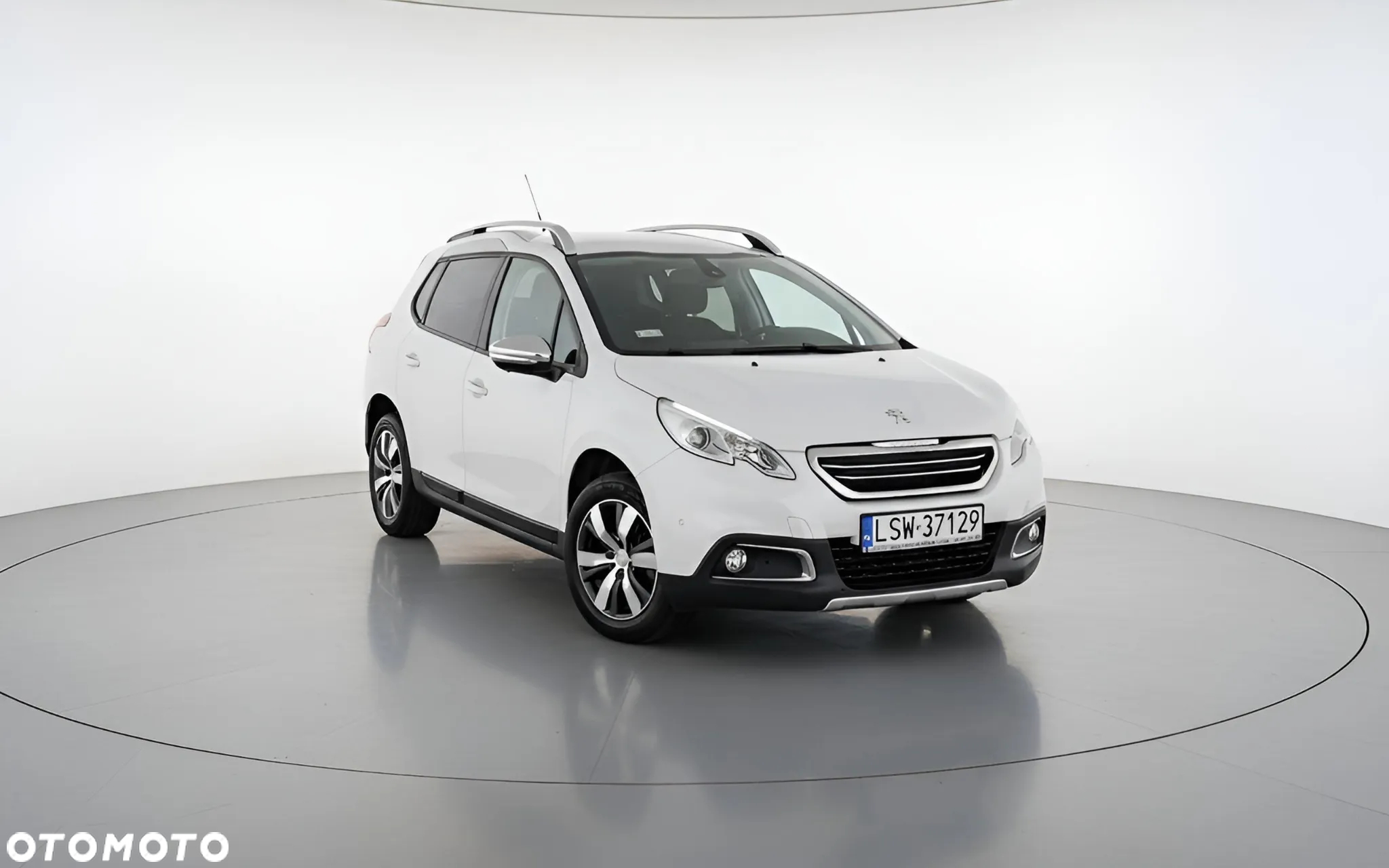 Peugeot 2008 1.2 Pure Tech Allure S&S - 3