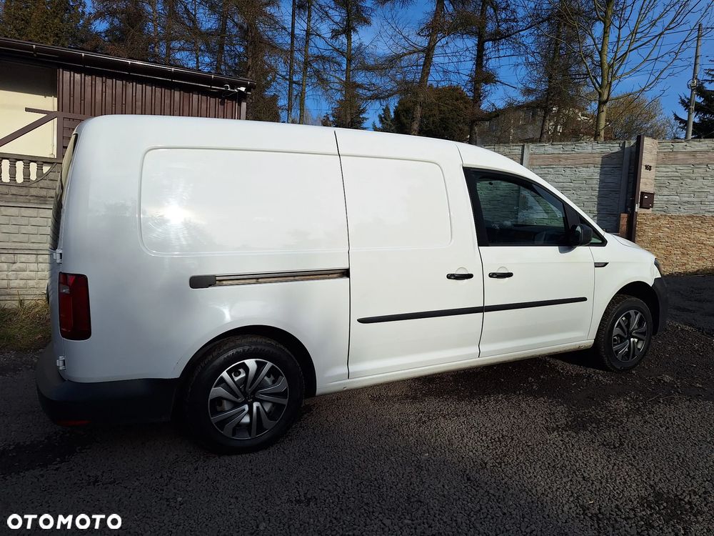 Volkswagen Caddy - 5