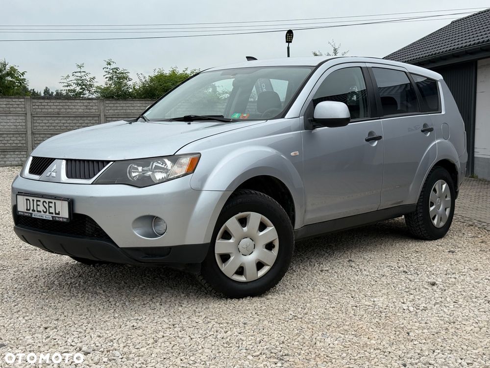 Mitsubishi Outlander 2.0 DID Intense + - 27