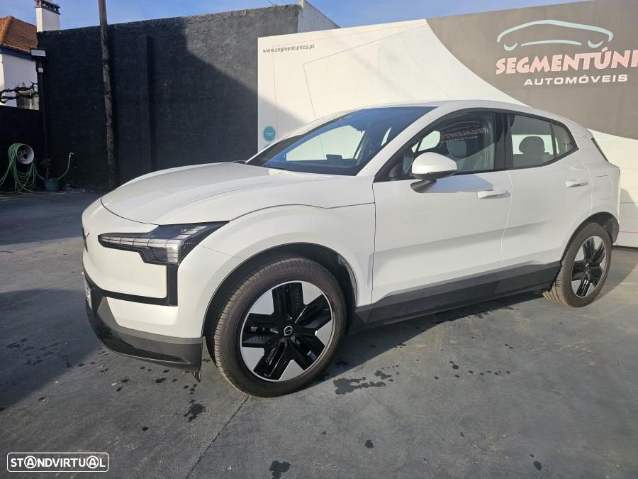 Volvo EX30 Single Motor Extended Range RWD Core - 14