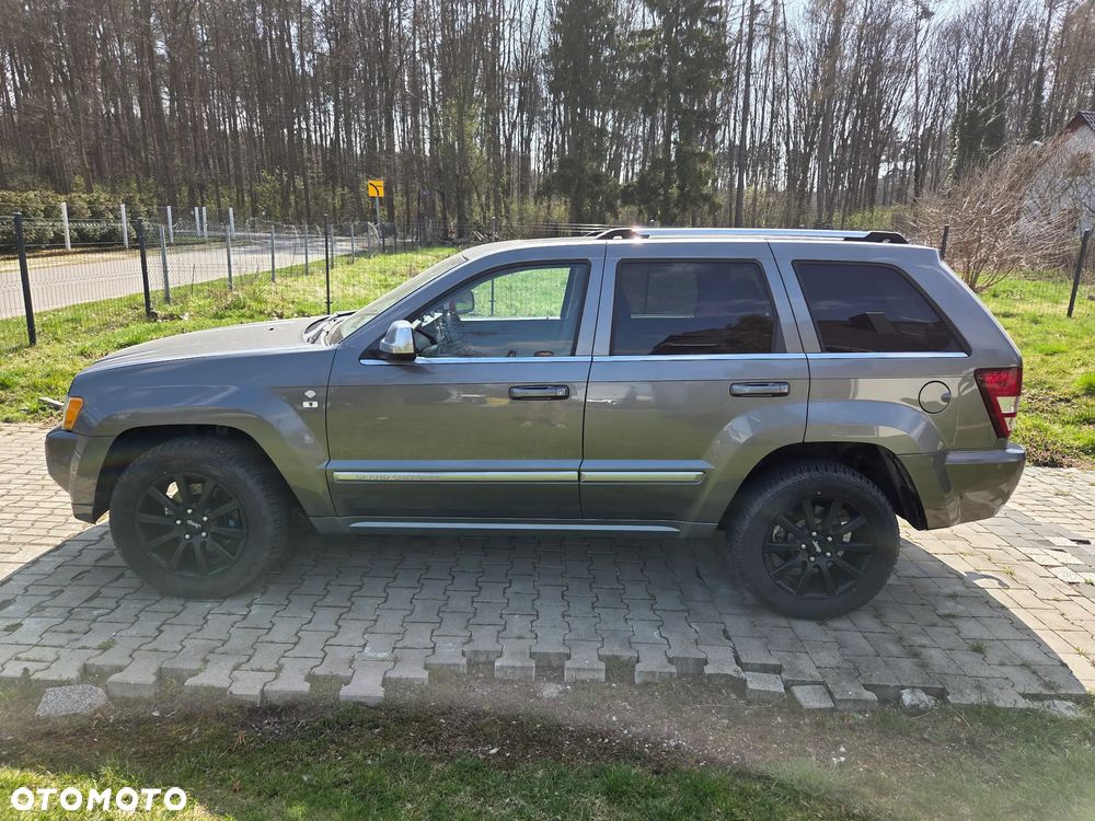 Jeep Grand Cherokee 5.7 V8 HEMI Automatik Overland - 2