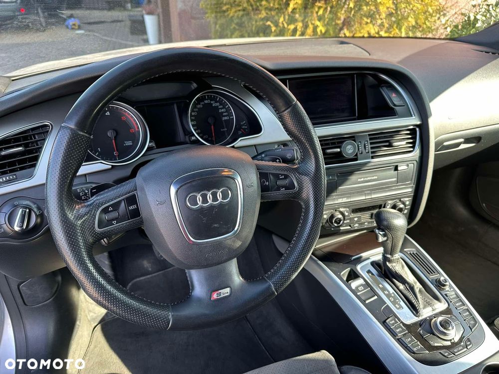 Audi A5 Coupé 3.0 TDI DPF quattro tiptronic - 12